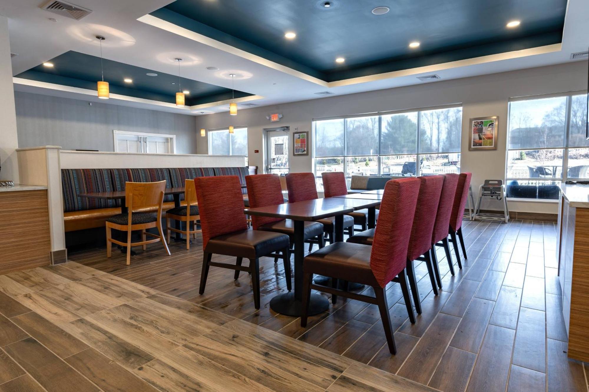 Towneplace By Marriott Clinton